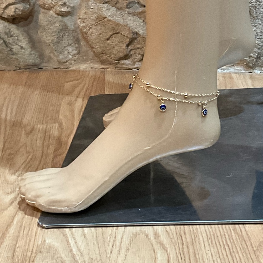 Elegant gold anklet with blue evil eye charms - Picture 2 of 5